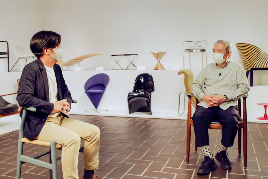 A gallery talk on the special exhibition “Finn Juhl and Danish Chairs” – Noritsugu Oda X Keita Tatara